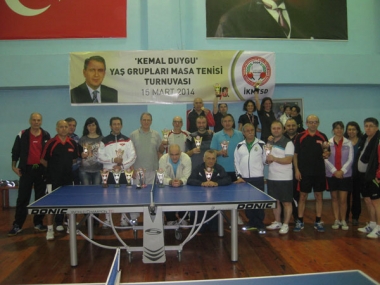 İKMTSD 2013-2014 Sezonu Yaş Grupları Masa Tenisi Turnuvası Değerli Büyüğümüz Sn. Kemal DUYGU Adına Yapıldı...!