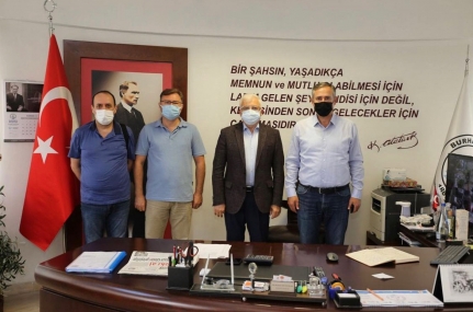 Burhaniye Belediye Başkanı Ali Kemal Deveciler Ziyaret Edildi...!